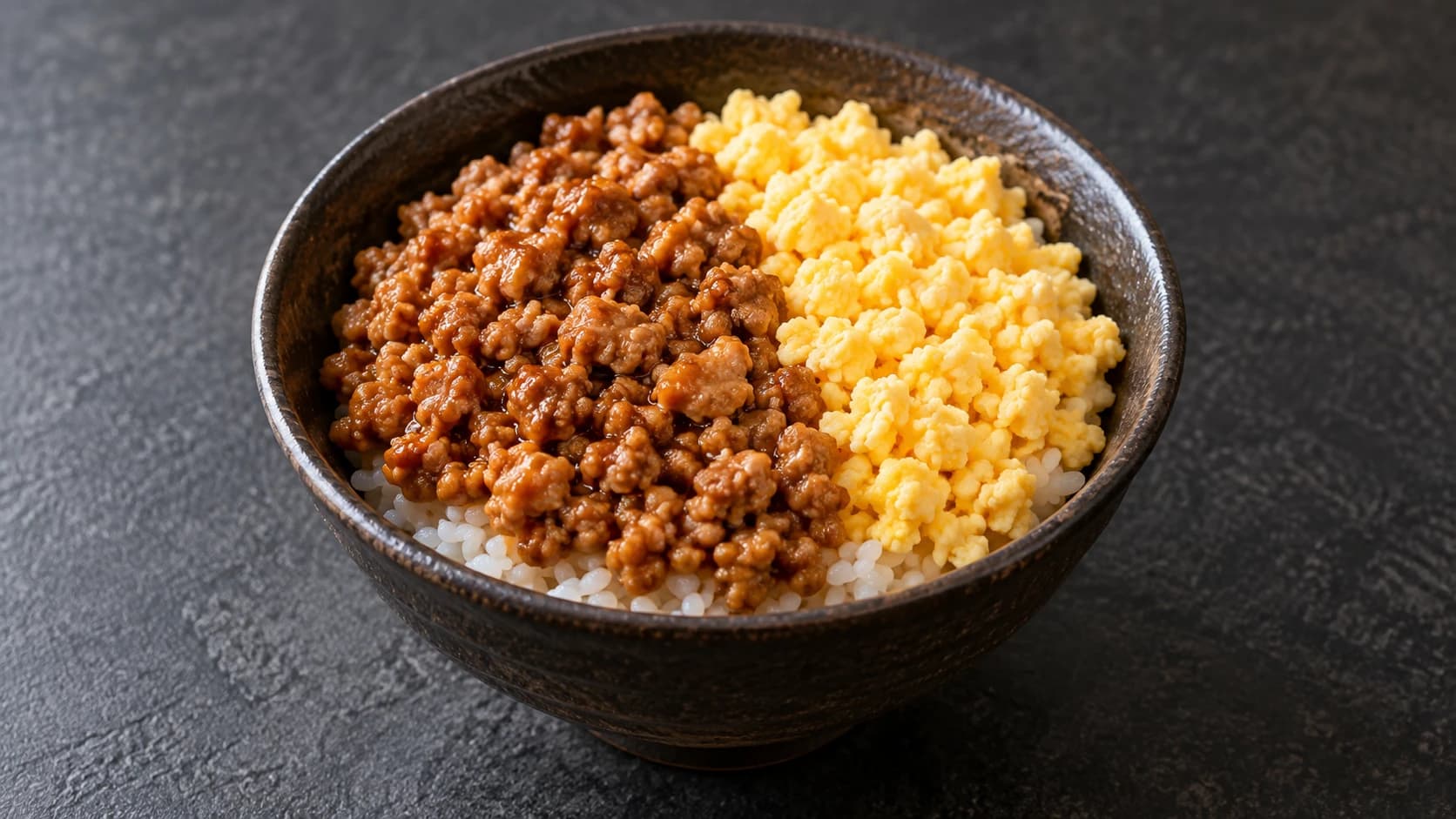 鶏そぼろ丼